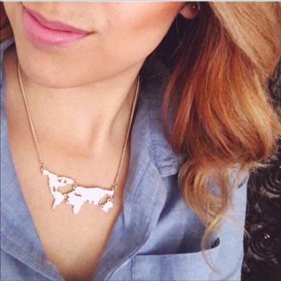 World Map Necklace - Picture 2 of 5